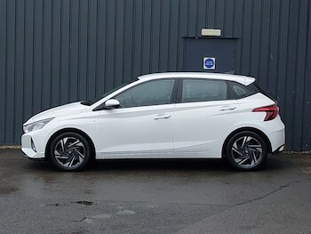 Used Hyundai i20 2021 for sale - 77596182: Photo