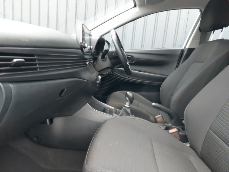 Used Hyundai i20 2021 for sale - 77596182: Photo 5