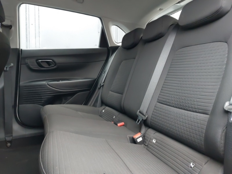 Used Hyundai i20 2021 for sale - 77596182: Photo 6