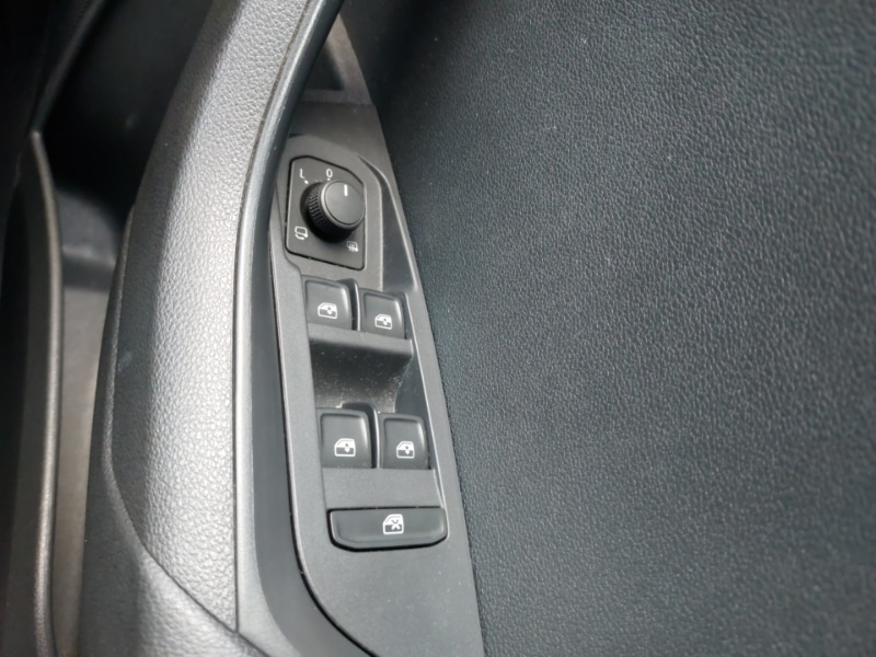 Used Skoda Karoq 2023 for sale - 77756235: Photo 18