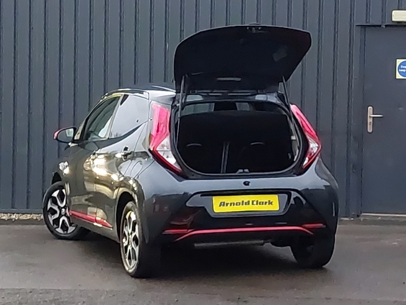 Used Toyota AYGO 2020 for sale - 76951540: Photo 12