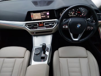 Used BMW 3 Series 2020 for sale - 77366366: Photo