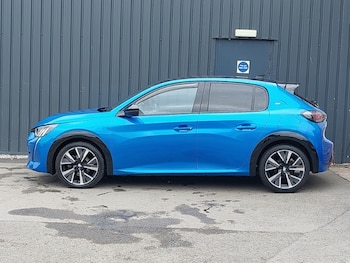 Used Peugeot 208 2023 for sale - 78963096: Photo