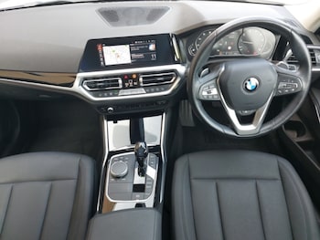 Used BMW 3 Series 2021 for sale - 79561437: Photo