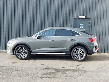 Used Audi Q3 2023 for sale - 77039244: Photo