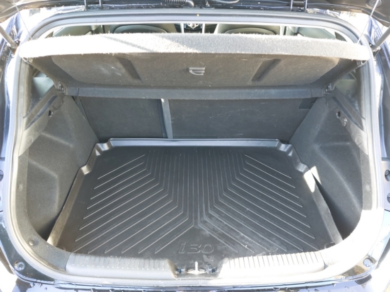 Used Hyundai i30 2015 for sale - 77922756: Photo 8