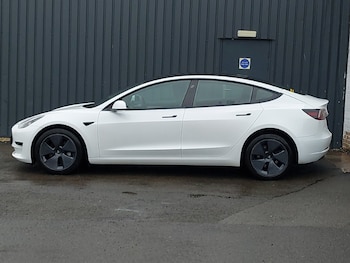 Used Tesla Model 3 2022 for sale - 77907707: Photo