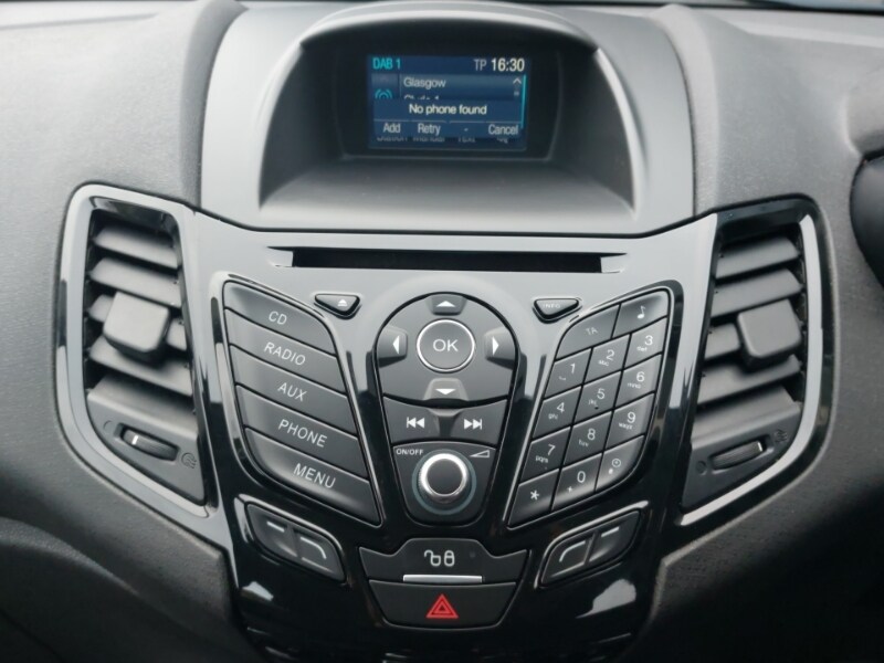 Used Ford Fiesta 2017 for sale - 77606200: Photo 13