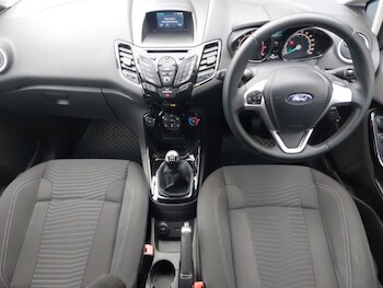 Used Ford Fiesta 2017 for sale - 77606200: Photo
