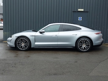 Used Porsche Taycan 2021 for sale - 77660857: Photo