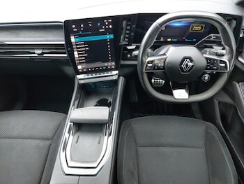 Used Renault Austral 2023 for sale - 77596166: Photo