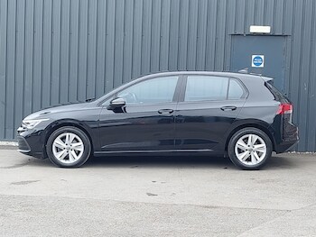 Used Volkswagen Golf 2023 for sale - 78411408: Photo