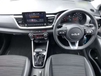 Used Kia Stonic 2024 for sale - 74868120: Photo