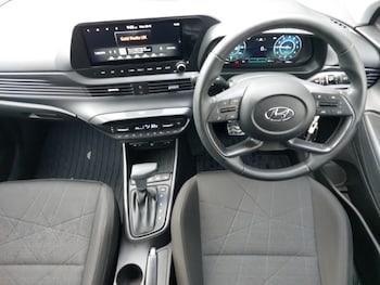 Used Hyundai BAYON 2022 for sale - 76478907: Photo