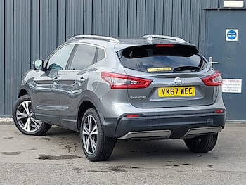 Used Nissan Qashqai 2017 for sale - 79343515: Photo