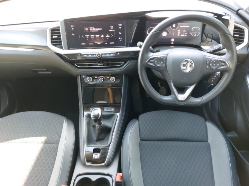 Used Vauxhall Grandland 2022 for sale - 76639541: Photo 2