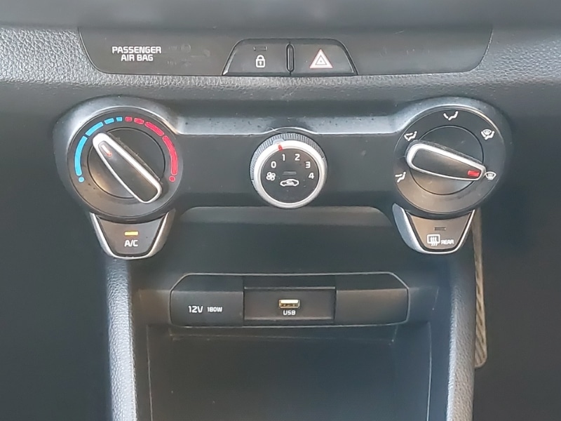 Used Kia Stonic 2023 for sale - 78046346: Photo 14