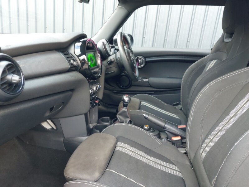 Used MINI Hatch 2020 for sale - 76579465: Photo 5