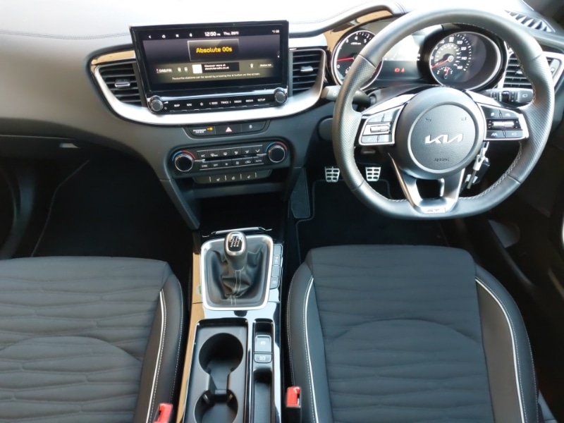 Used Kia XCeed 2024 for sale - 76666346: Photo 2