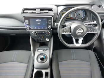 Used Nissan Leaf 2023 for sale - 78559748: Photo