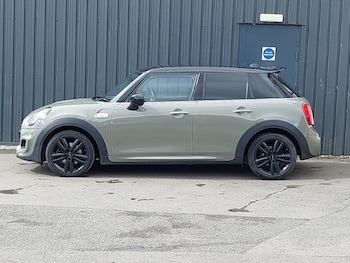 Used MINI Cooper 2019 for sale - 78441357: Photo