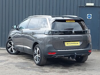 Used Peugeot 5008 2023 for sale - 78478302: Photo