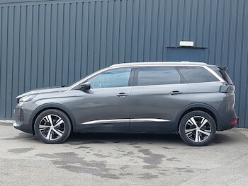 Used Peugeot 5008 2023 for sale - 78478302: Photo