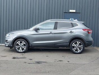 Used Nissan Qashqai 2017 for sale - 78998479: Photo