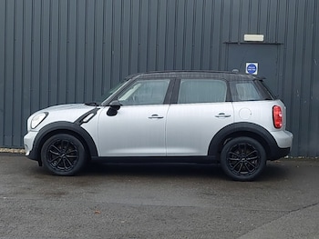 Used MINI Countryman 2016 for sale - 77019801: Photo