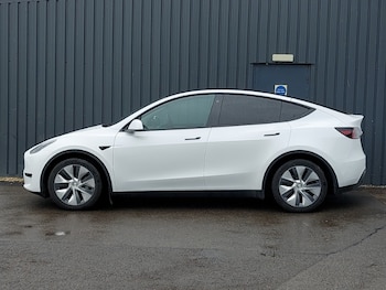 Used Tesla Model Y 2023 for sale - 79087310: Photo