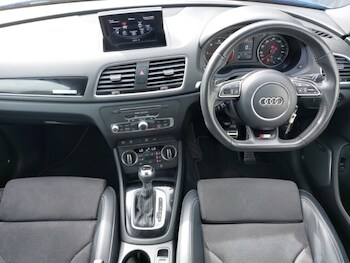 Used Audi Q3 2018 for sale - 77992707: Photo