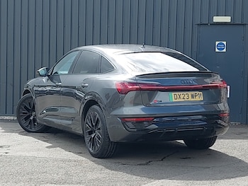 Used Audi Q8 2023 for sale - 79328491: Photo