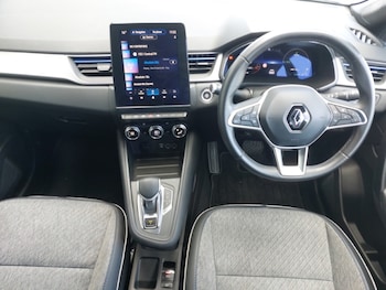 Used Renault Captur 2021 for sale - 75934206: Photo