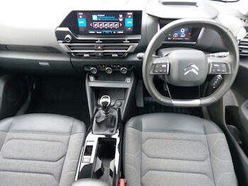 Used Citroen C4 2022 for sale - 76951739: Photo