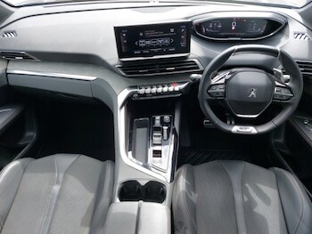 Used Peugeot 5008 2023 for sale - 78580087: Photo