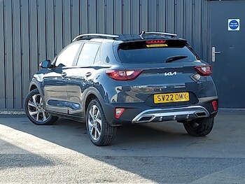 Used Kia Stonic 2022 for sale - 78041281: Photo