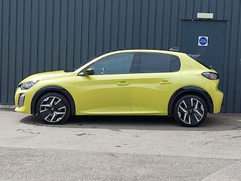 Used Peugeot 208 2024 for sale - 78905632: Photo
