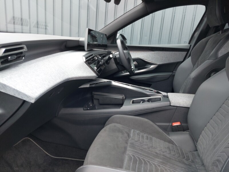 Used Peugeot 3008 2024 for sale - 76083172: Photo 5