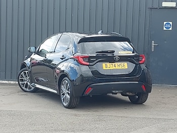 Used Toyota Yaris 2024 for sale - 75491884: Photo