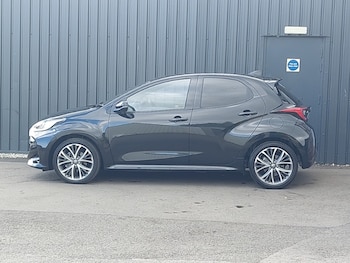 Used Toyota Yaris 2024 for sale - 75491884: Photo