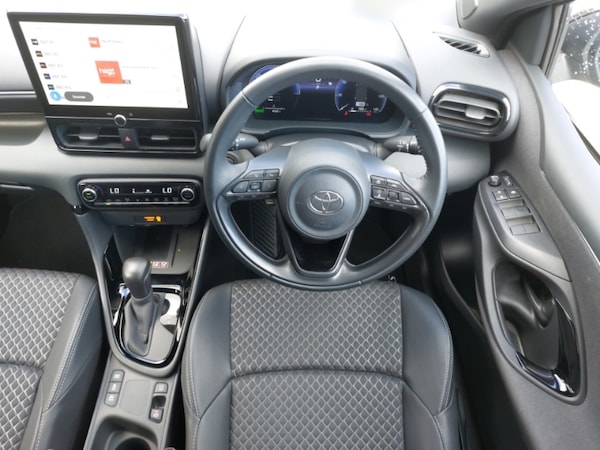Used Toyota Yaris 2024 for sale - 75491884: Photo 7