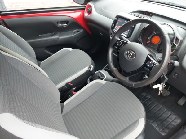 Used Toyota AYGO 2020 for sale - 76208055: Photo 19