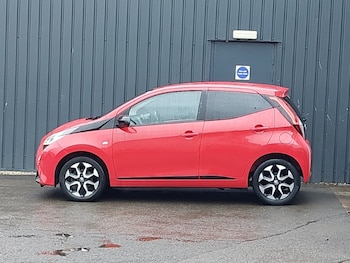Used Toyota AYGO 2020 for sale - 76208055: Photo 4