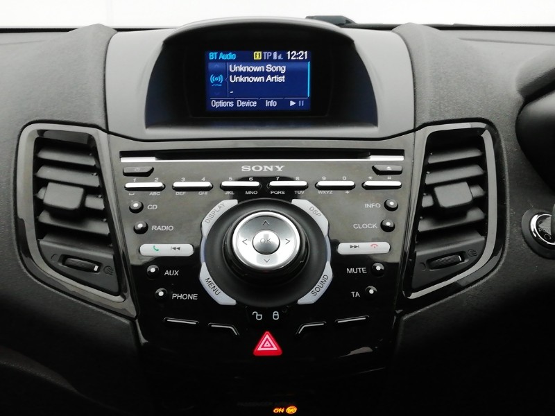 Used Ford Fiesta 2015 for sale - 77922820: Photo 10