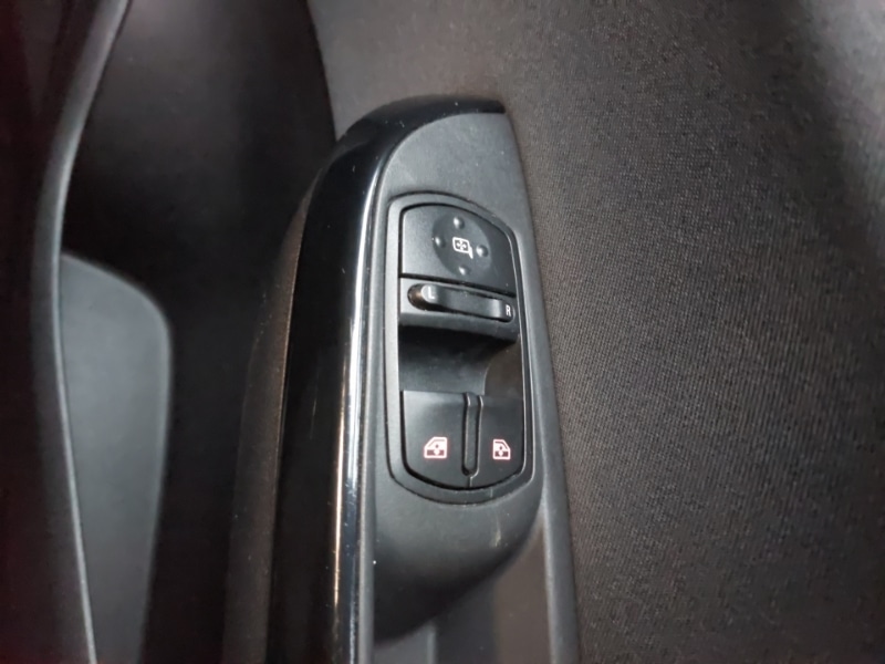 Used Vauxhall Corsa 2017 for sale - 76947475: Photo 17