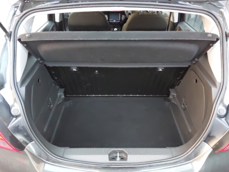 Used Vauxhall Corsa 2017 for sale - 76947475: Photo 8