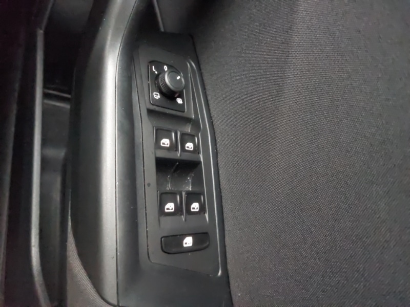 Used Volkswagen T-Roc 2022 for sale - 77289944: Photo 17