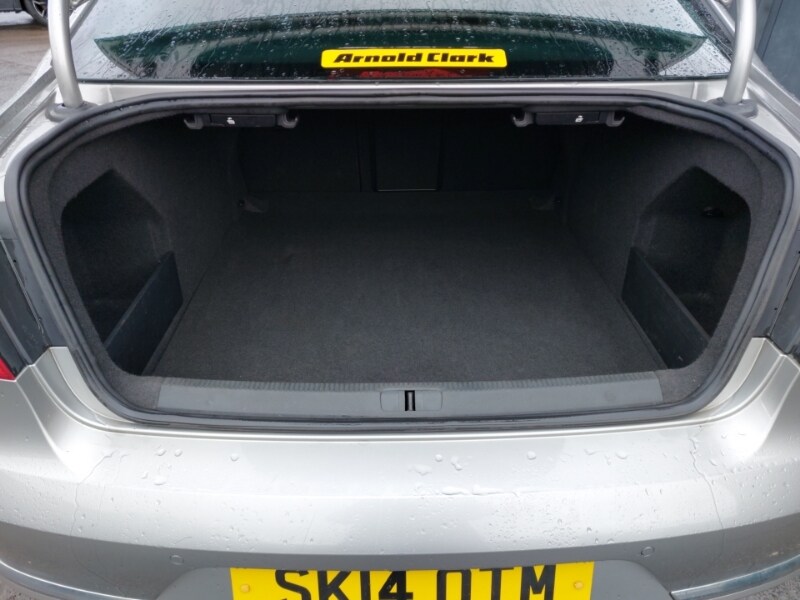 Used Volkswagen Passat 2014 for sale - 77689821: Photo 8