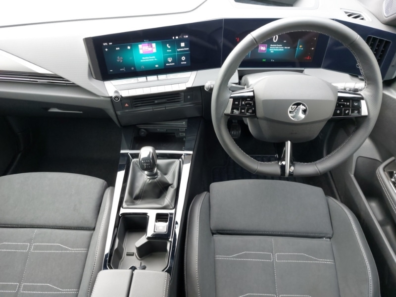 Used Vauxhall Astra 2025 for sale - 76317609: Photo 2