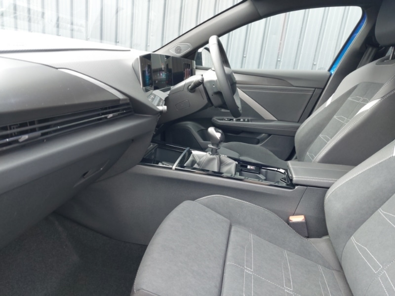 Used Vauxhall Astra 2025 for sale - 76317609: Photo 5
